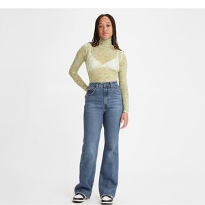 Levi’s 70s High Rise Flare